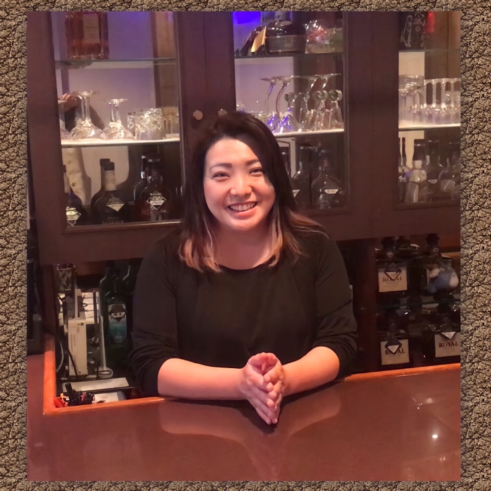 スナック 藤 ～フジ～<br>
大和市中央林間ナイトワーク求人/スナック募集/高時給・短時間・日払い・体験入店OK<br>
☆ママさんのお手伝い♪中央林間で44年の安心店…☆<br>
困った事があったら気軽に相談できるとってもアットホームなスナックです☆